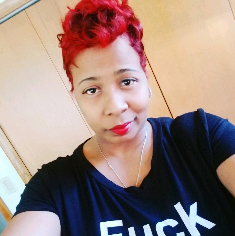 Meet your Posher, Keva